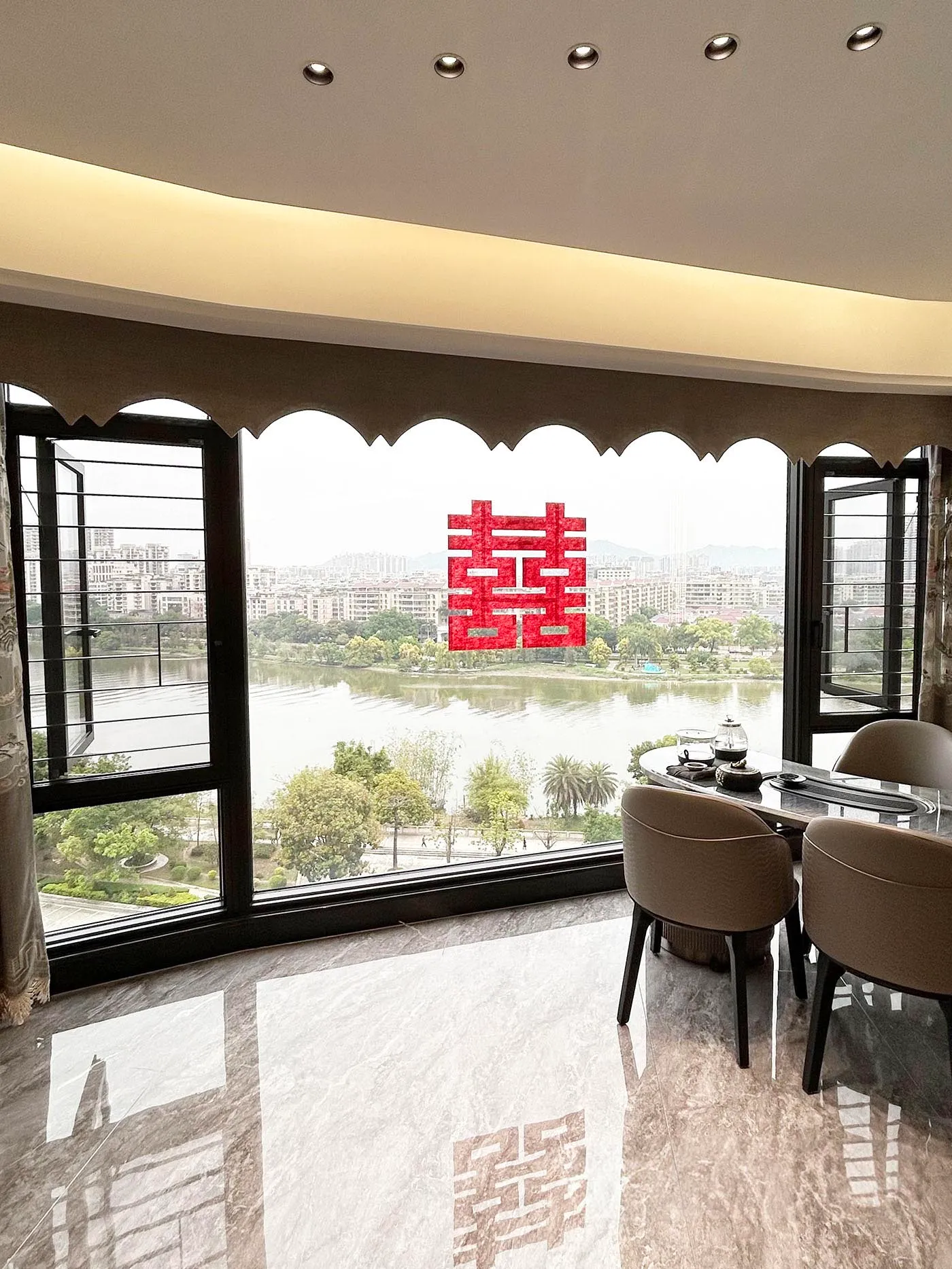 commercial housing 29